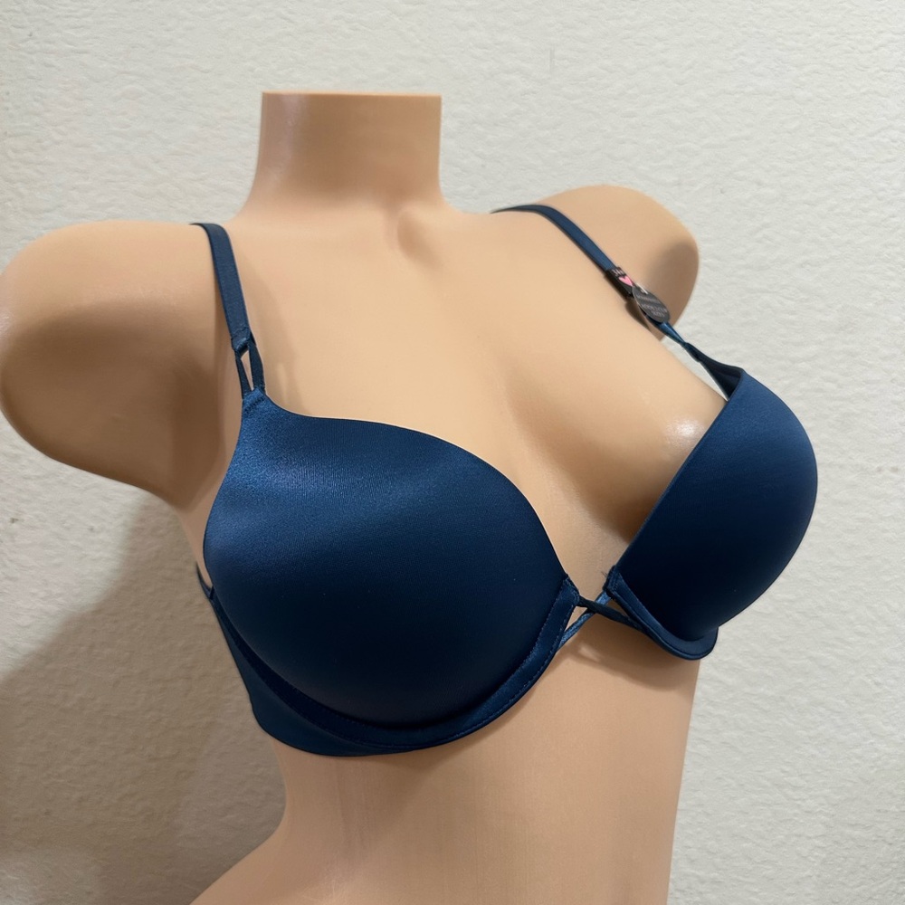 34B Victoria Secret bombshell add 2 cups push up